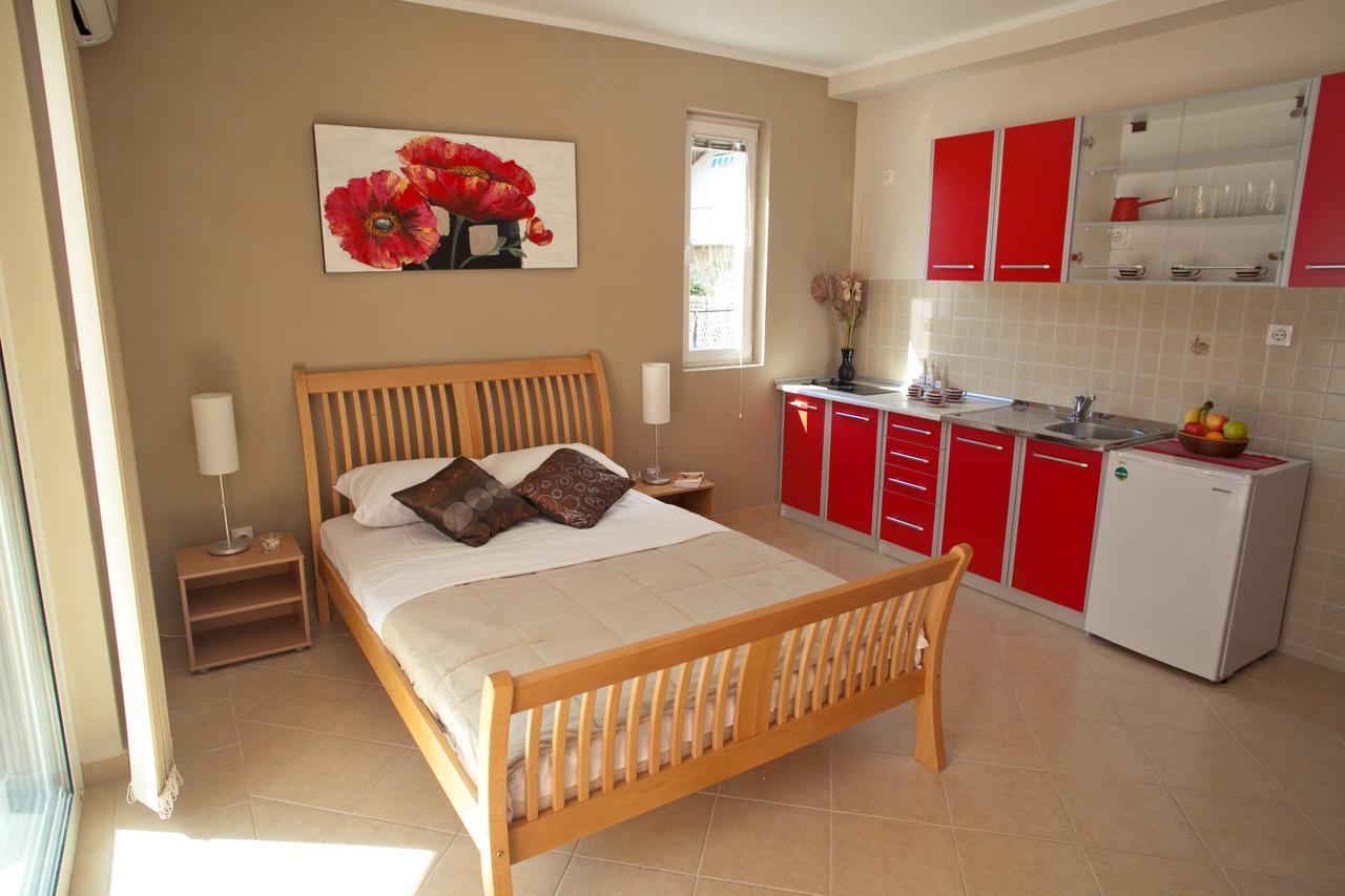Apartments Bella Vista Херцег Нови Екстериор снимка